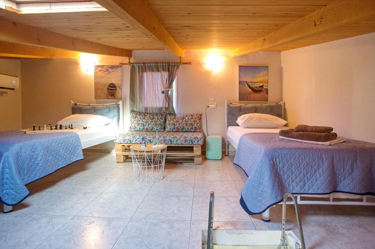 Holiday House Ioanna 2 - Loft Nea Peramos  Exterior photo