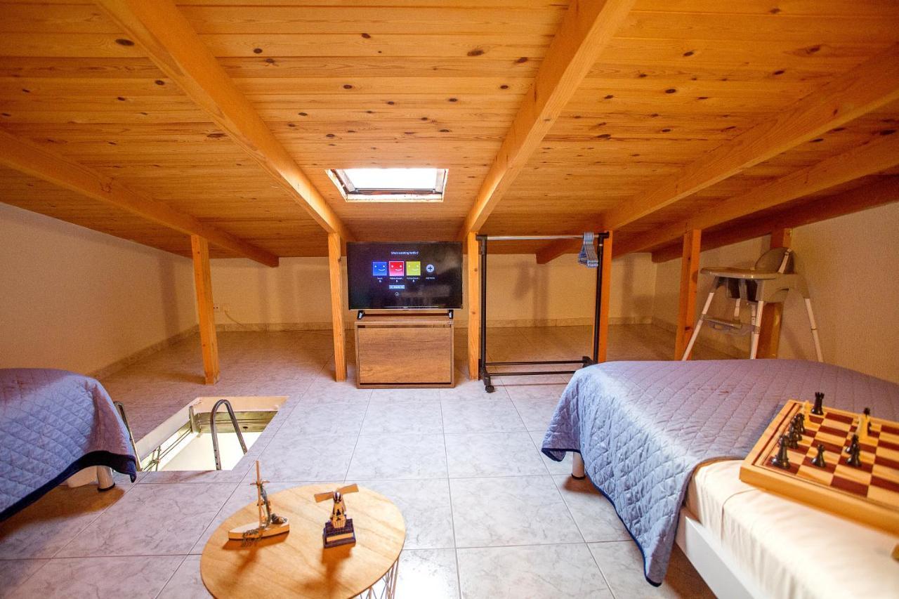 Holiday House Ioanna 2 - Loft Nea Peramos  Exterior photo